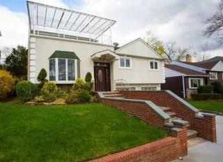 24930 Cambria Ave, Flushing NY  11362-1330 exterior