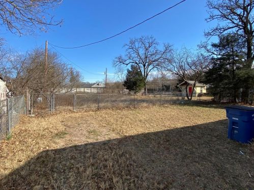 1360 Friendship, Dallas TX 75217-3511 exterior