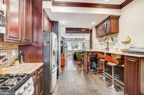 1830 12 St, Philadelphia PA 19122-0018 exterior