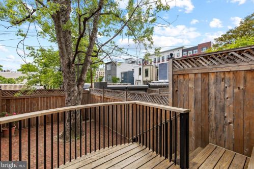 413 K St, Washington DC 20002-3524 exterior