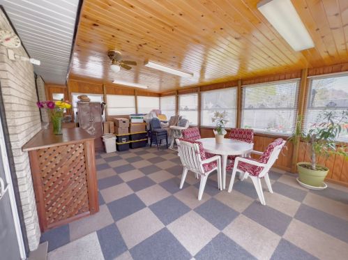 10733 Nordica Ave, Worth IL 60482-1442 exterior