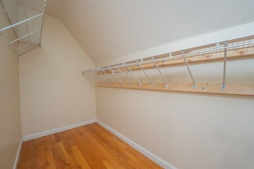 29 Pocantico Ave, Springfield MA 01109-1463 exterior