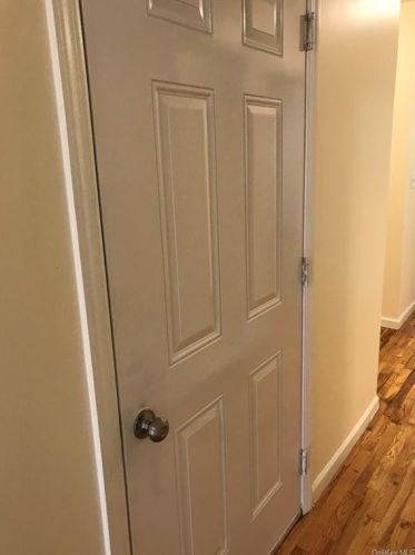 2025 Daly Ave, Bronx NY 10460-2834 exterior