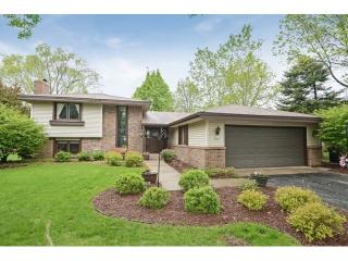 390 Mary St, Saint Paul, MN 55119-6720