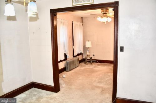 420 Jefferson Ave, Pottstown PA 19464-4702 exterior