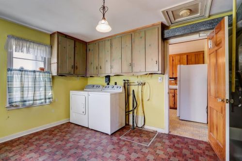 525 Ash St, Waukegan IL 60085-3928 exterior