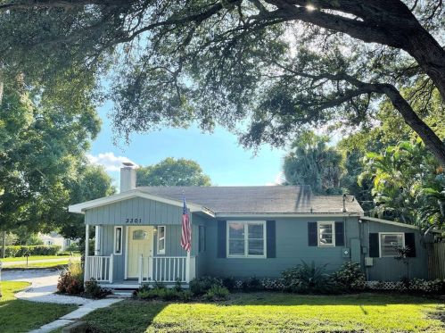 3301 Marlin Ave, Tampa, FL 33611-3740