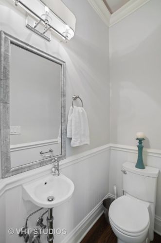 4471 Lk Park Ave, Chicago IL 60653-4510 exterior