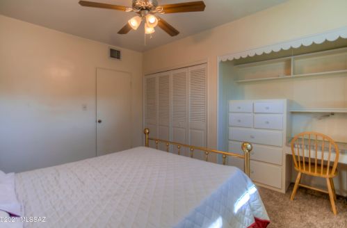 201 Irving Ave, Tucson AZ 85711-6239 exterior