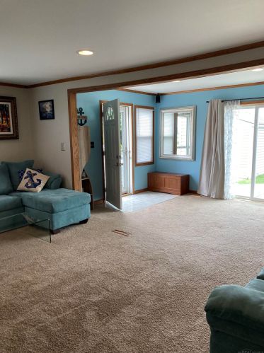 6310 Marina Dr, Algonac MI 48001-4212 exterior