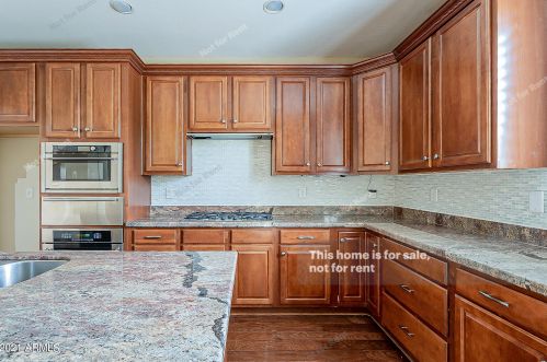 1618 Swan Pl, Chandler AZ 85286-5160 exterior