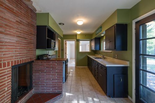 11862 Kramper Ln, Saint Louis MO 63128-1431 exterior