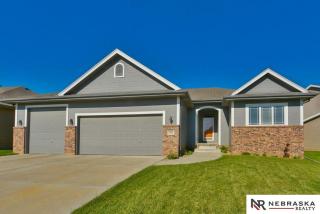 7736 155th St, Omaha NE  68138-7464 exterior