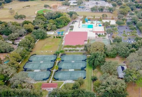 708 Grand Cir, Tampa FL  33617-7844 exterior