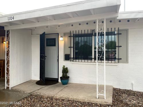 1104 Kentucky St, Tucson AZ  85714-3227 exterior