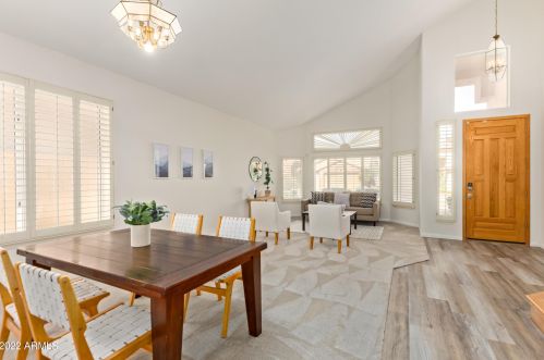 15814 31st St, Phoenix AZ 85040-0791 exterior