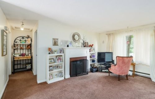 15 Eustis St, Worcester MA 01606-1119 exterior