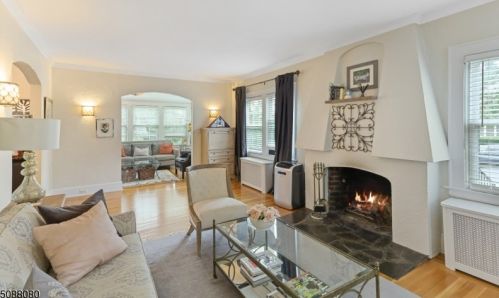 27 New England Rd, Maplewood NJ 07040-1057 exterior