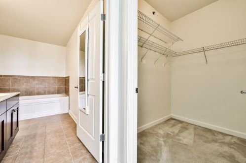 1400 Michigan Ave, Chicago IL  60605-3714 exterior