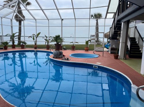 4552 Bayside Dr, Milton FL 32583-8436 exterior