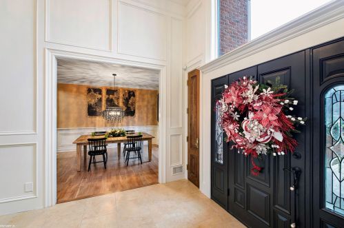 1140 Autumnview Dr, Rochester MI 48307-6060 exterior