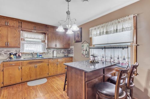 2841 Au Rene Cir, Milwaukee WI 53227-3225 exterior