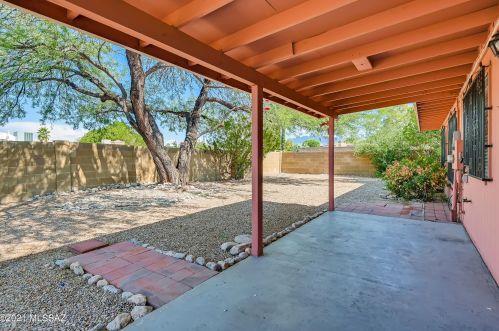 9201 6 St, Tucson AZ 85719-5226 exterior