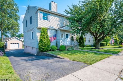 1151 Madison Hill Rd, Rahway, NJ 07065-1958