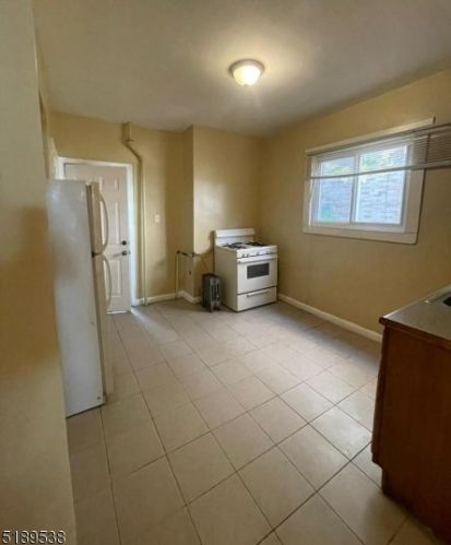 1283 Clinton Ave, Irvington NJ  07111-2437 exterior