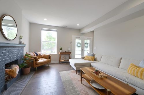 3403 Utah St, Saint Louis MO 63118-2727 exterior