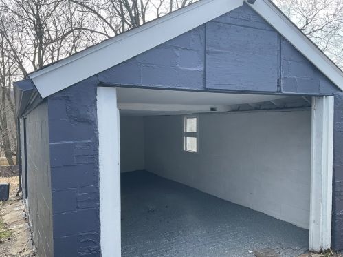 1319 Everett St, Pittsburgh PA  15221-1860 exterior