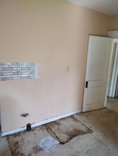 2824 36, Milwaukee WI 53210-1924 exterior