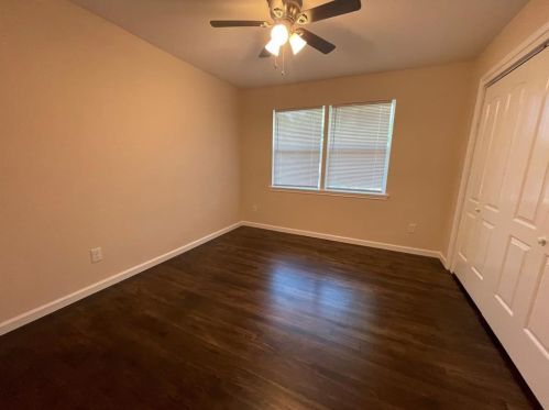 1351 Adelaide Dr, Dallas TX 75216-6912 exterior