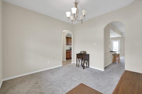 327 Cpe Conroe Dr, Montgomery TX 77356-5718 exterior