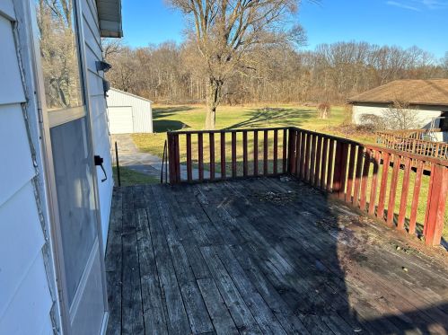 7313 Red Arrow Hwy, Watervliet MI 49098-8553 exterior