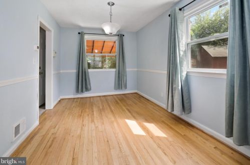 11930 Andrew Ct, Silver Spring MD 20902-1151 exterior