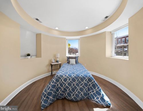 616 M St, Washington DC 20002-3425 exterior