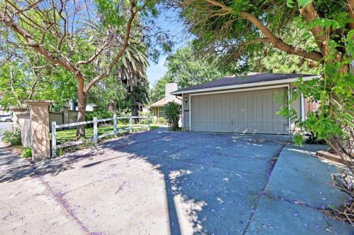 202 Martinvale Ln, San Jose, CA 95119-1837