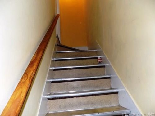 190 French St, Torrington CT 06790-6212 exterior