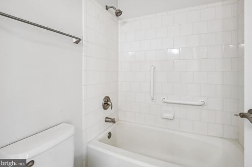 4653 Kirkpatrick Ln, Alexandria VA 22311-4913 exterior