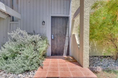 4713 10 St, Phoenix AZ 85020-2625 exterior