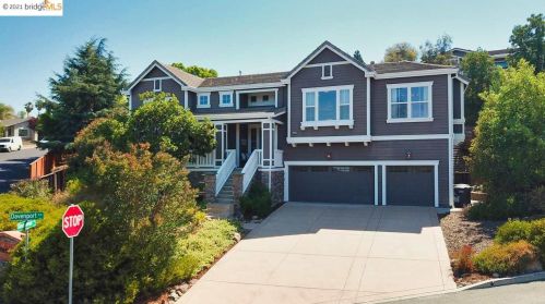 4040 Davenport Ln, Concord, CA 94518-1948