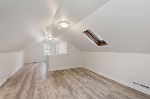 145 Rdg Ave, Bull Valley IL 60014-3420 exterior