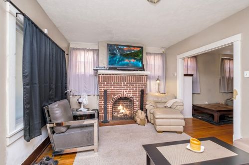 3102 Bergman St, Pittsburgh PA  15204-1850 exterior