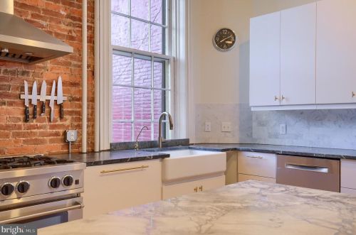 111 Lime St, Lancaster PA 17602-3638 exterior