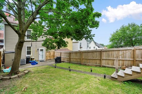 4311 Haldane St, Pittsburgh PA 15207-1115 exterior