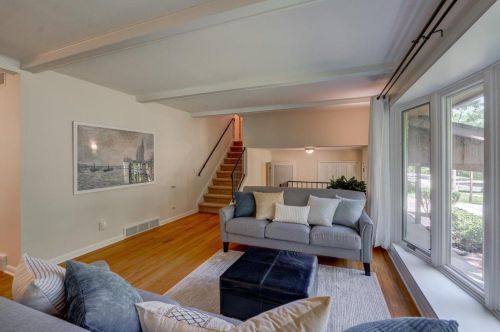 322 Cheyenne Trl, Madison WI  53705-4703 exterior