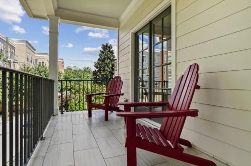 2517 Ellijay Dr, Atlanta GA  30319-3472 exterior