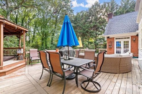 100 Riv Holw Ct, Duluth GA 30096-2414 exterior