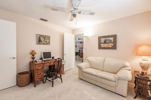 1700 Sandpiper St, Naples FL 34102-1508 exterior